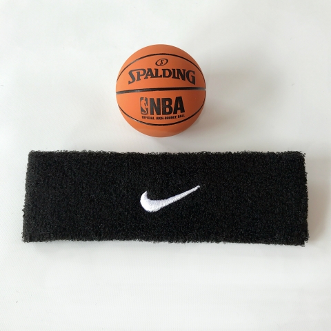 Спорт. повязка Nike (черн)