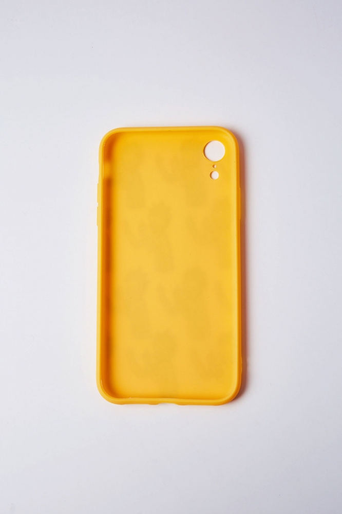 Чехол для iPhone XR RICK желтый