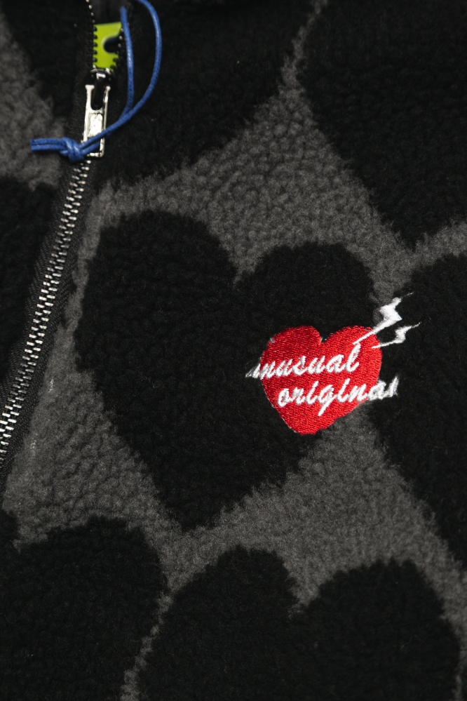 Куртка Unusual Heart серо-черная