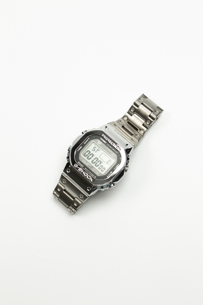 Часы  G-Shock серебряные