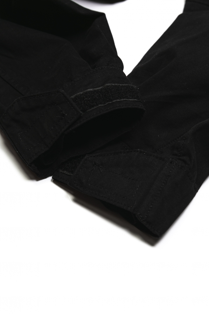 Джоггеры чёрные с zip-карманами