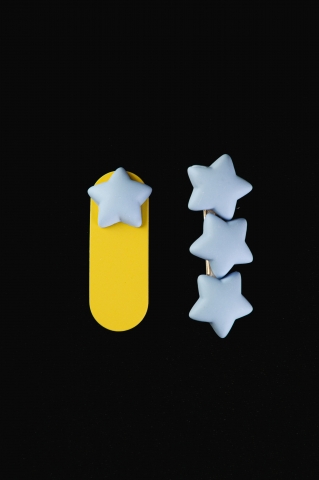 Заколки 3 звезды пластиковые (желто-голубые)