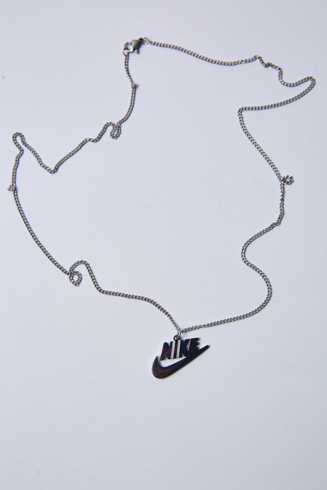 Цепочка Nike серебристая