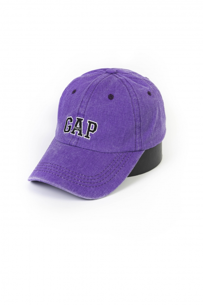 Кепка GAP фиолетовая