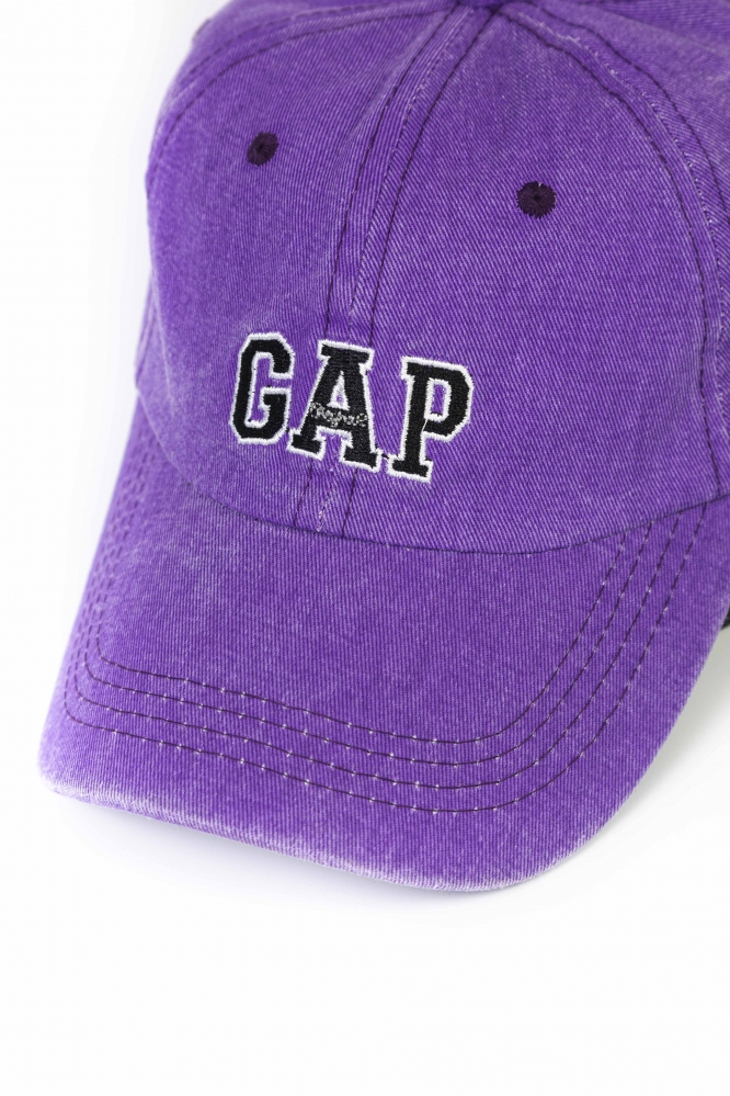 Кепка GAP фиолетовая