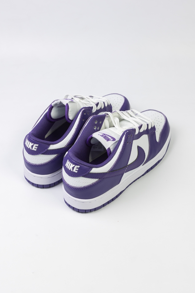 Кроссовки Nike Dunk Low бело-фиолетовые