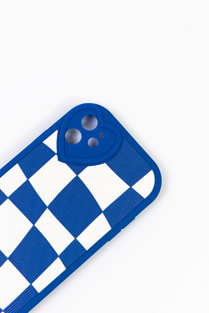 Чехол для Iphone 12 (синяя клетка с сердцем)