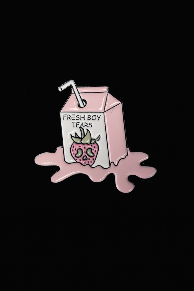 Пин Fresh Boy Tears