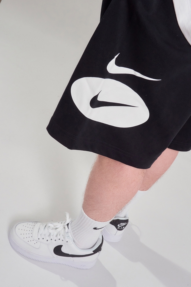 Шорты Nike Standard Fit черные