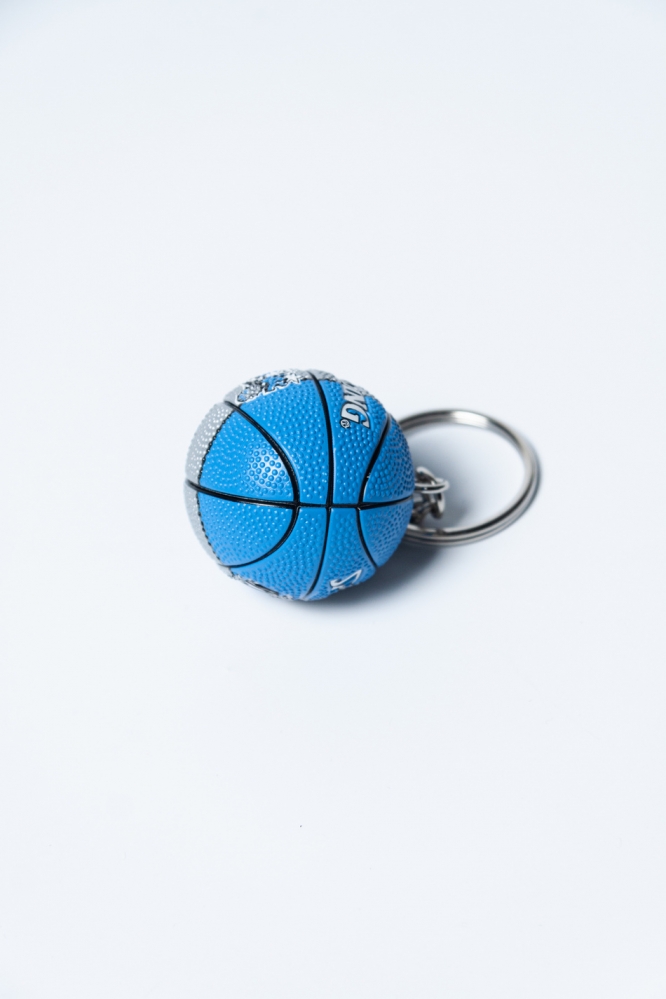 Брелок "NBA" голубой