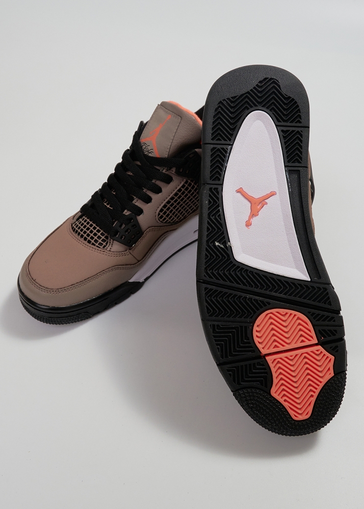 Кроссовки Nike Air Jordan 4 Travis Scott Коричневые