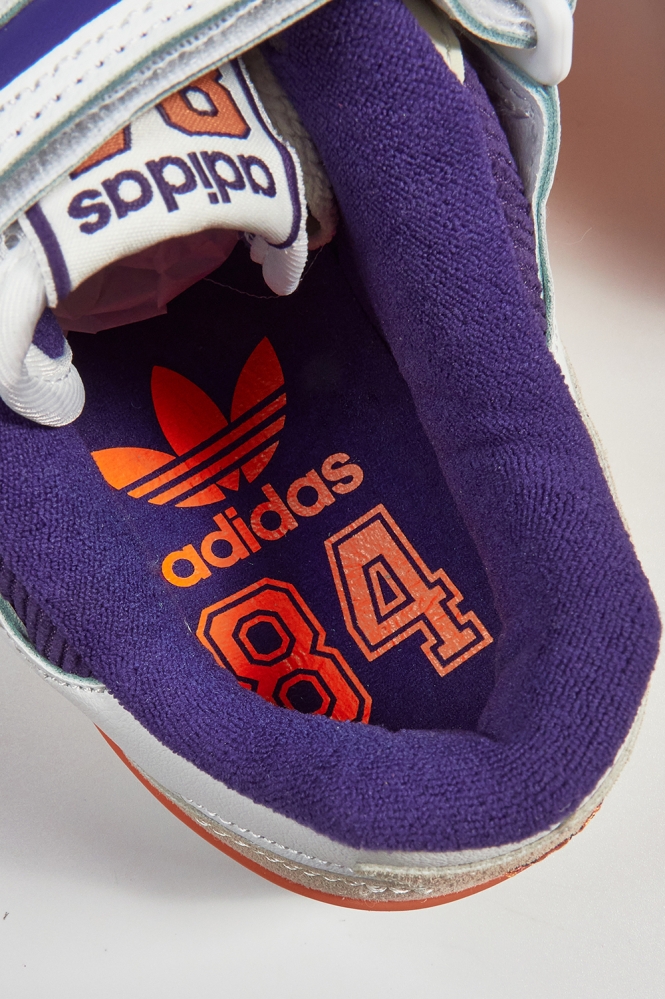 Кроссовки Adidas 84 Forum бежево-оранжево-синие